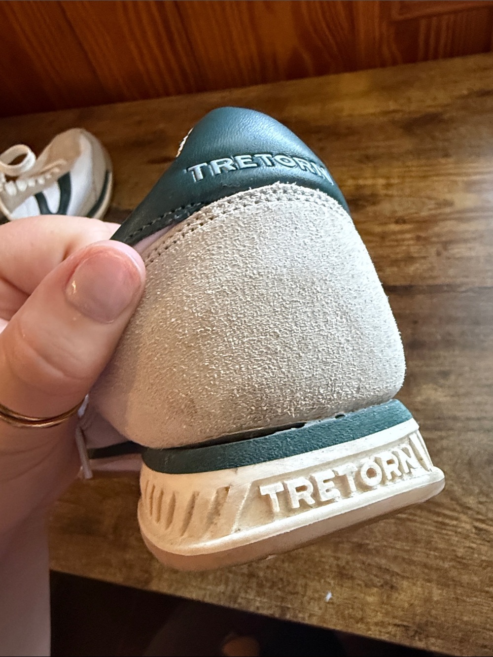 Tretorn Rawlins Women’s Size 8.5 Low-Top Sneakers in Beige and Dark Green - Picture 13 of 14